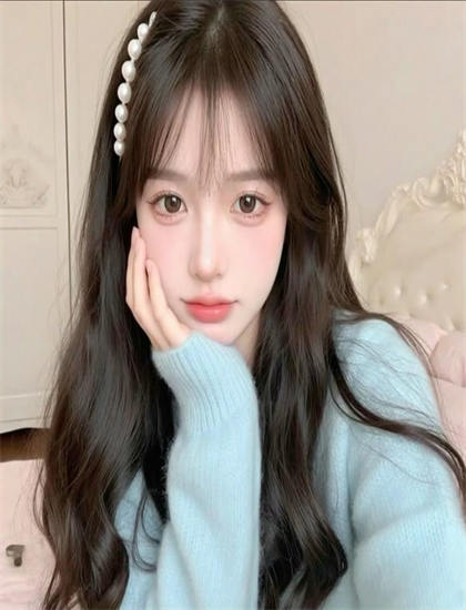 网络独播：《玫瑰陷入火焰里》隐藏彩蛋发现指南：细节与彩蛋寻找攻略